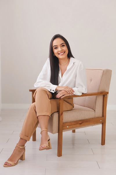 Foto 2 de Dra. Maria Luiza Horta | Dentista em Vila Velha | Facetas em Resina | Harmonização Facial