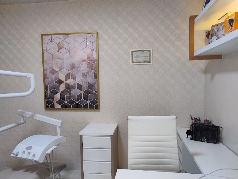 Foto 2 de Dra. Maria Vitória M. S. Ramos