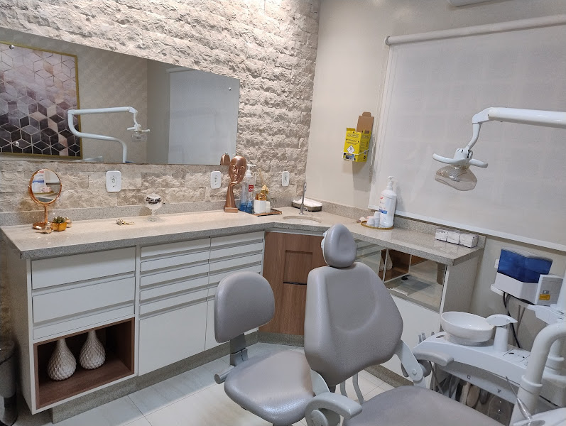 Foto 3 de Dra. Maria Vitória M. S. Ramos