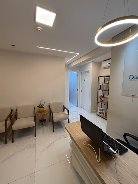 Foto 3 de Dra. Marian Ralston | Odontologia Estética e Restauradora