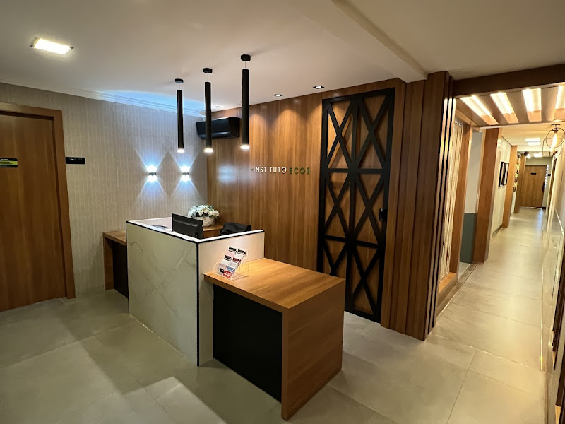 Foto 2 de Dra. Mariana Barcella | Harmonização Facial e Estética Avançada