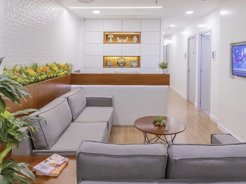 Foto 3 de Dra. Mariana Coutinho Cirurgiã-Dentista