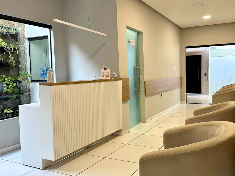 Foto 3 de Dra. Mariana Jamille | Ortodontia e Clareamento Dental