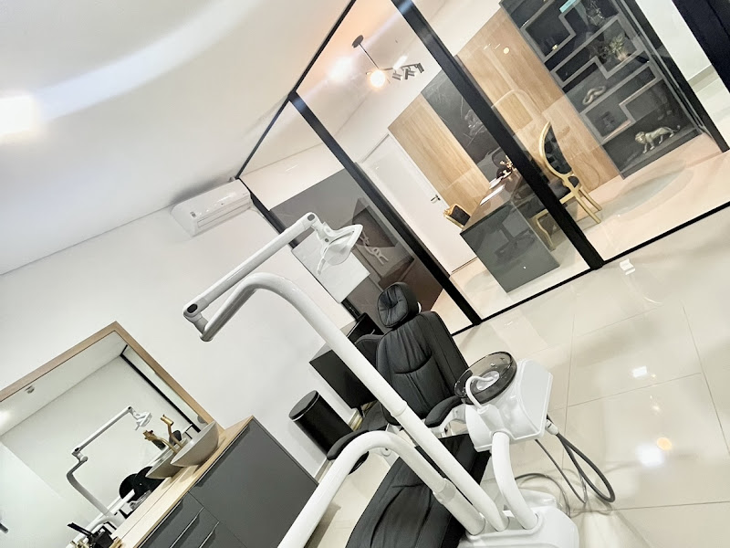 Foto 3 de Dra Mariana Jardim - Odontologia