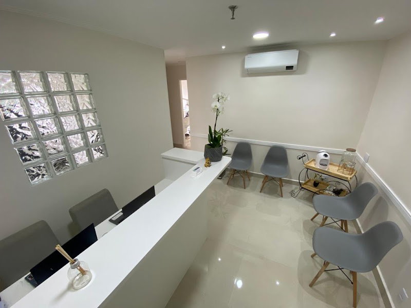 Foto de Dra Mariana Lovison - Clínica Lovison Odontologia no Morumbi - SP