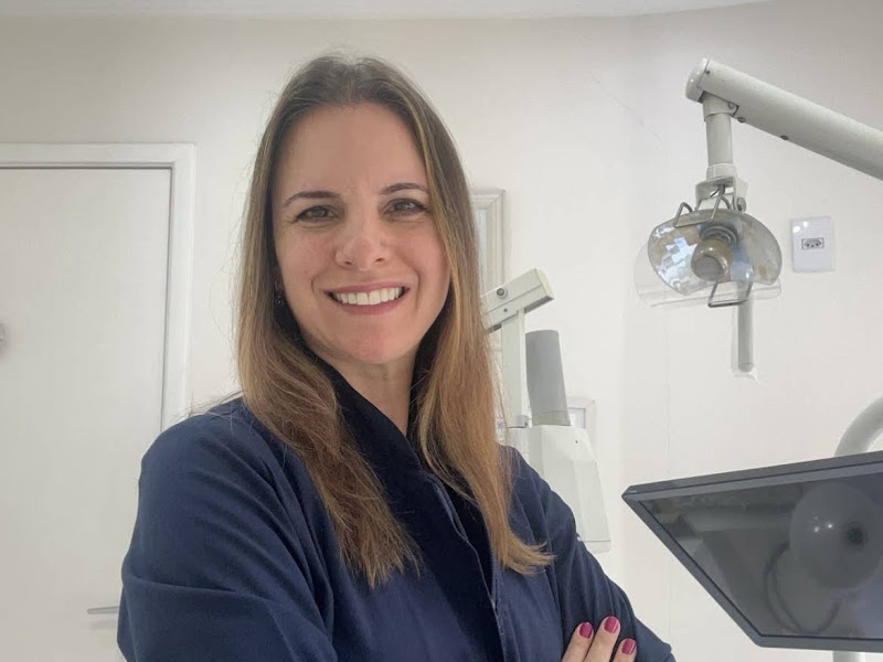 Foto 6 de Dra Mariana Lovison - Clínica Lovison Odontologia no Morumbi - SP