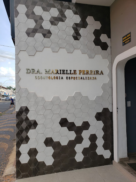 Foto 2 de Dra Marielle Pereira Odontologia Especializada
