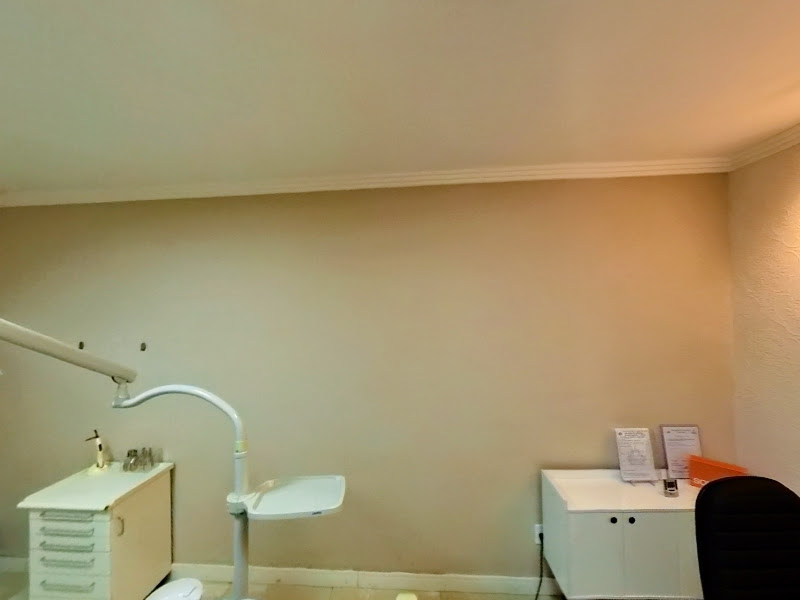 Foto 3 de Dra Marília R. O. Villas Bôas| Dentista | Alinhador Invisível | SouSmile | Clareamento | Poços de Caldas