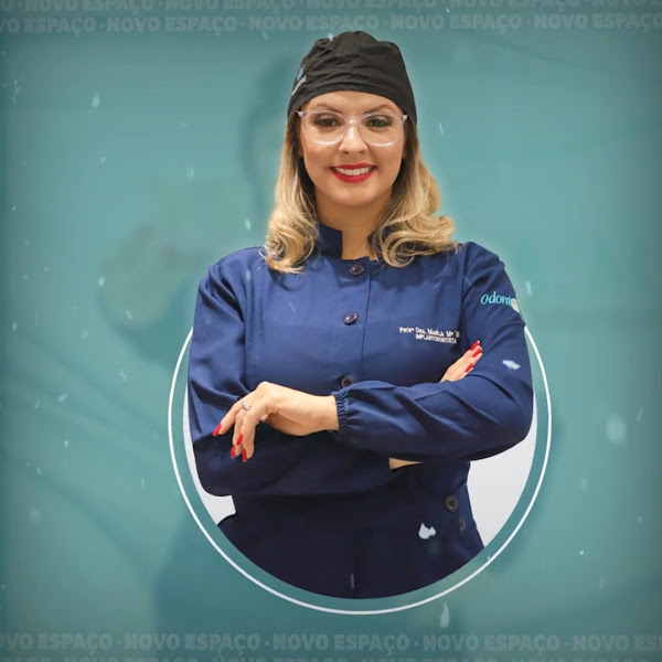 Foto 3 de Dra Marilia Vieira - Odontologia Especializada em Implantes Dentários