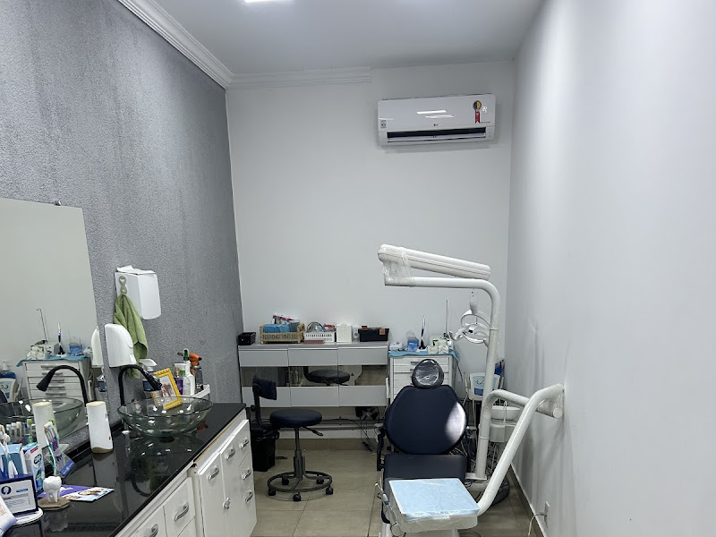 Foto 3 de Dra. Marina Brandão | DENTISTA BH