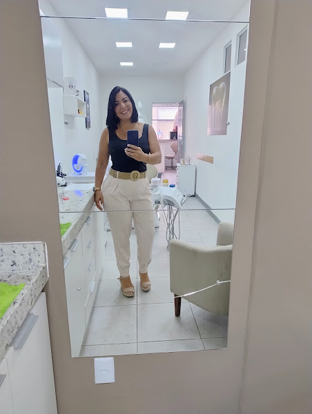 Foto 2 de Dra Marina Coelho de Freitas Diniz | Dentista em Juiz de Fora