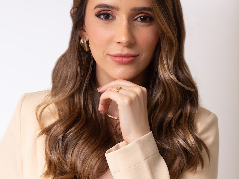 Foto 8 de Dra. Marina F. Furtado - Odontologia Especializada