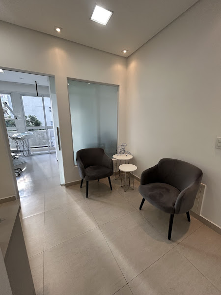 Foto 3 de Dra Marina Sanini da Rosa - Odontologia