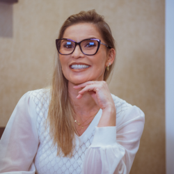 Foto 2 de Dra. Marister Paracatu Bastos