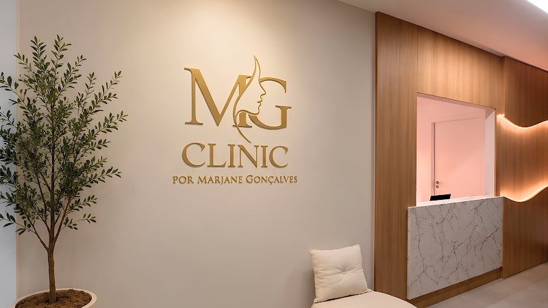 Foto 2 de Dra Marjane Gonçalves - Lipo de Papada e Rejuvenescimento da Face em Santa Maria e Lajeado