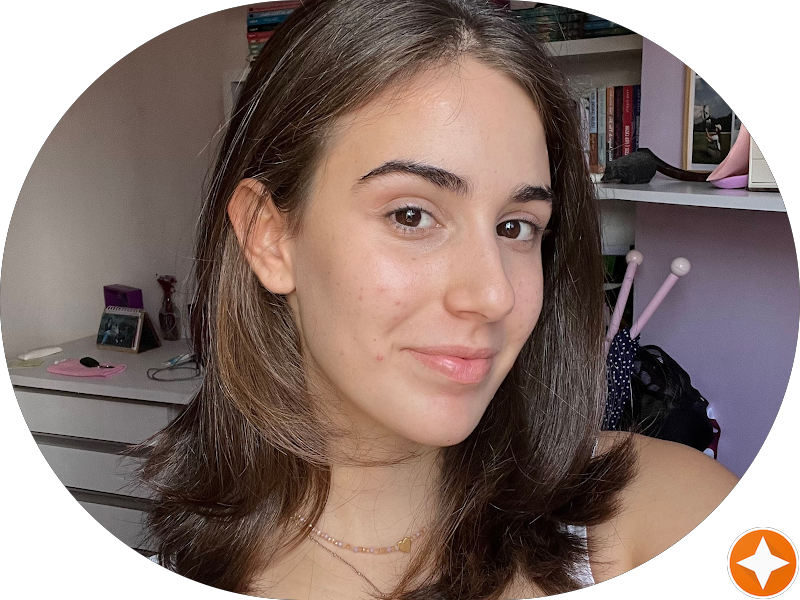 Foto 3 de Dra. Marjorie Almeida - Ortodontia, Invisalign Doctor, Alinhadores Invisíveis, Clareamento, Estética Bucal