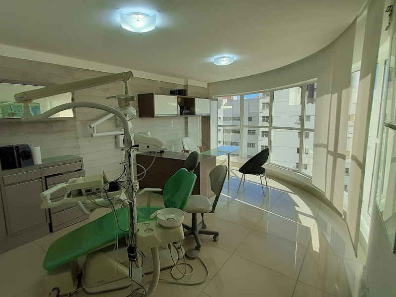 Foto 5 de Dra. Maura Ribeiro - Dentista