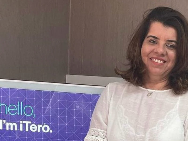 Foto 6 de Dra. Mayane Souza - Dentista em casa em Maceió! Adulto e Infantil.