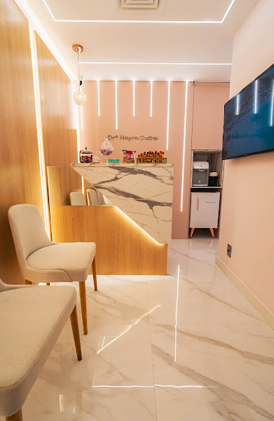 Foto 3 de Dra. Mayra - Dentista e Endodontista