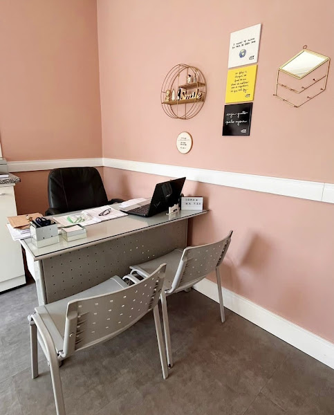 Foto 3 de Dra Maysa G. Araujo - Dentista em Santos