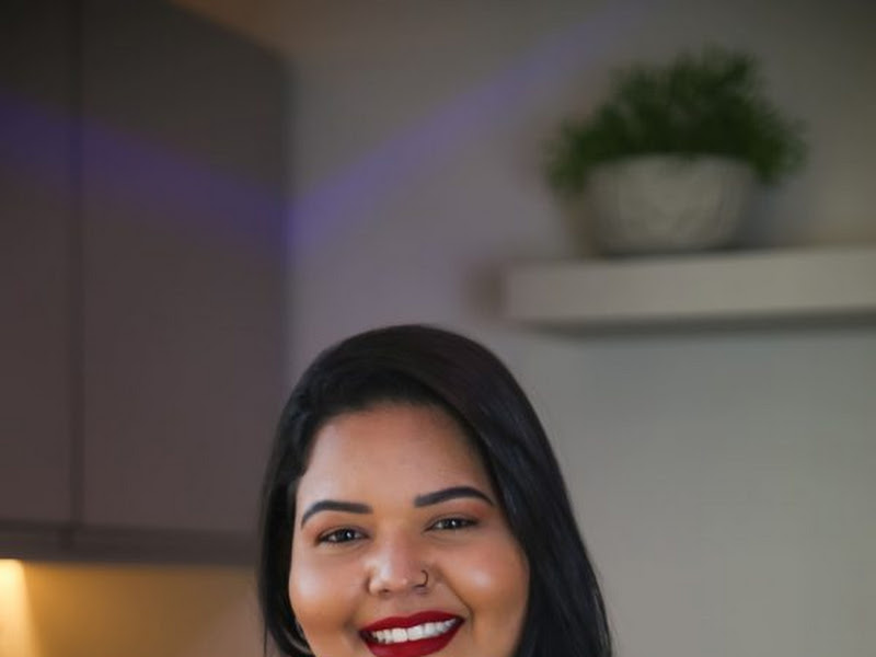 Foto de Dra. Michele Dutra | Pós-Operatório de Cirurgia Plástica e Fibrose