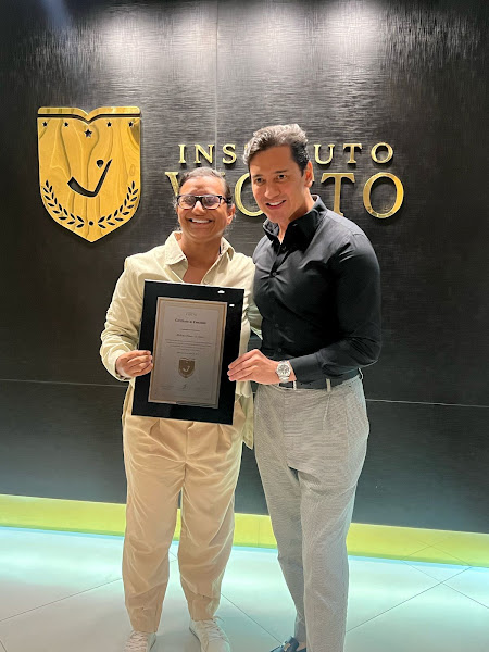 Foto 2 de 🦷 Dra. Michele Ribeiro l IMPLANTODONTISTA l Lentes em porcelana l Clareamento,Sisos, CLINICO GERAL Dentista em São Luis