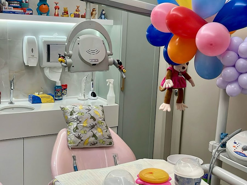 Foto 2 de Dra. Michelle Guedes Odontopediatra