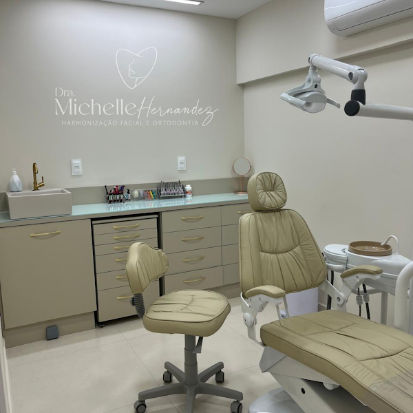 Foto 3 de Dra. Michelle Hernandez | Divina Harmonização