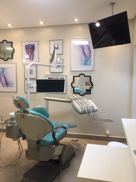 Foto 3 de Dra. Michelle Sakihama Ortodontista | Invisalign em Campinas | Dentista em Campinas | Alinhadores