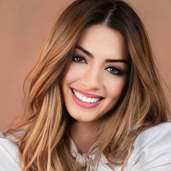 Foto 2 de Dra. Michelly Kuzminskas | Dentista | Facetas de Resina | SJC