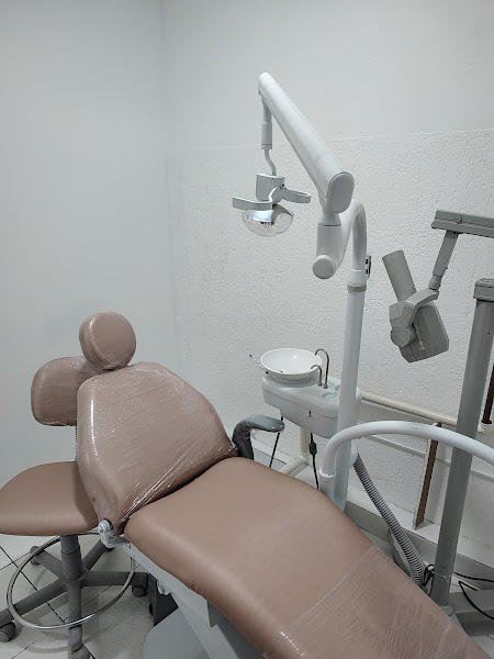Foto 2 de Dra. Midian Nascimento odontologia