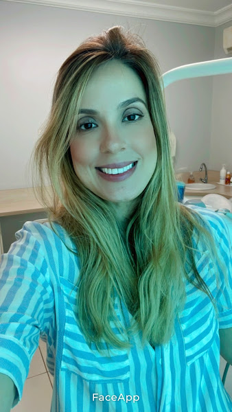 Foto 2 de Dra.Milene Munhoz Cirurgiã Dentista São José dos Campos