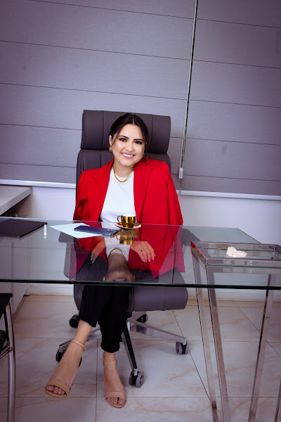 Foto 2 de Dra Millena Tenorio - Endodontia