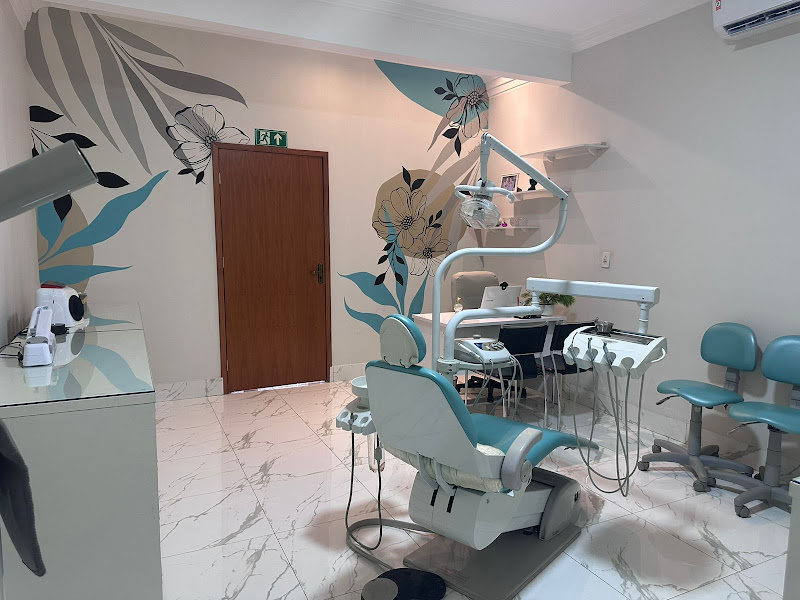 Foto 3 de Dra. Miriele Almeida