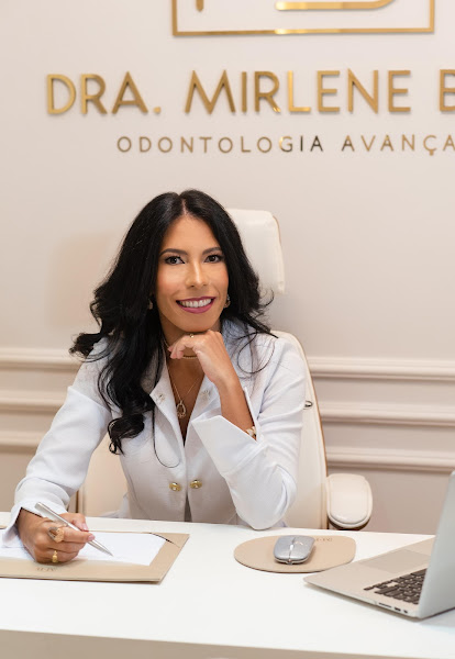Foto 2 de Dra. Mirlene Braz - Dentista - Governador Valadares MG