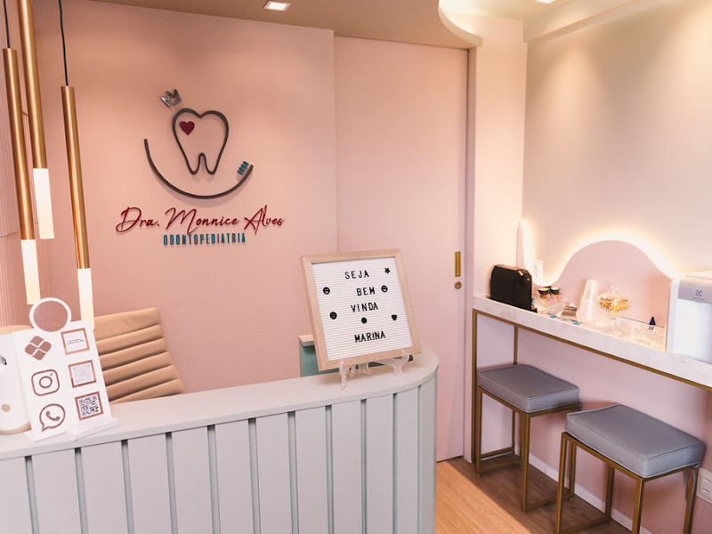 Foto 2 de Dra Monnice Alves