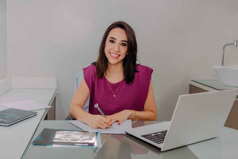 Foto 2 de Dra. Mylenne Marinho | Dentista
