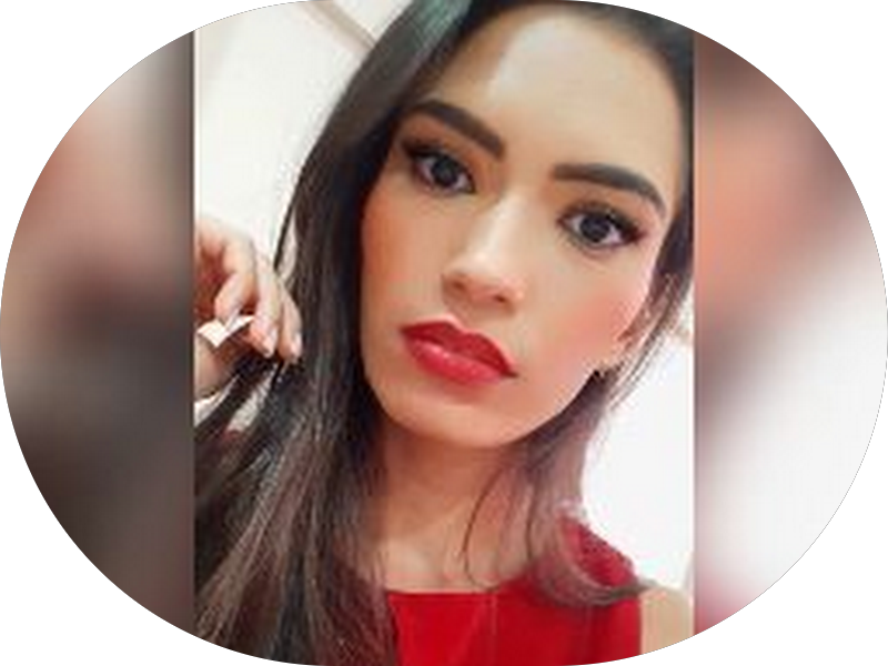 Foto 3 de Dra. Myllena Zanin | Especialista em harmonização facial e estética dental.