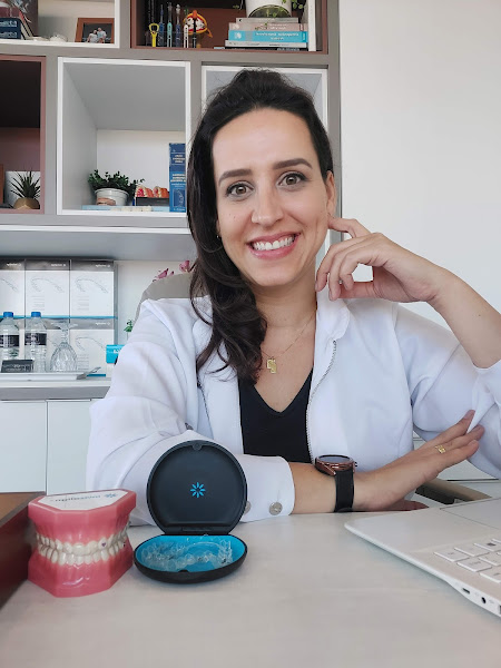 Foto 2 de Dra. Nádia Adametes | Aparelho Invisalign em São Carlos SP
