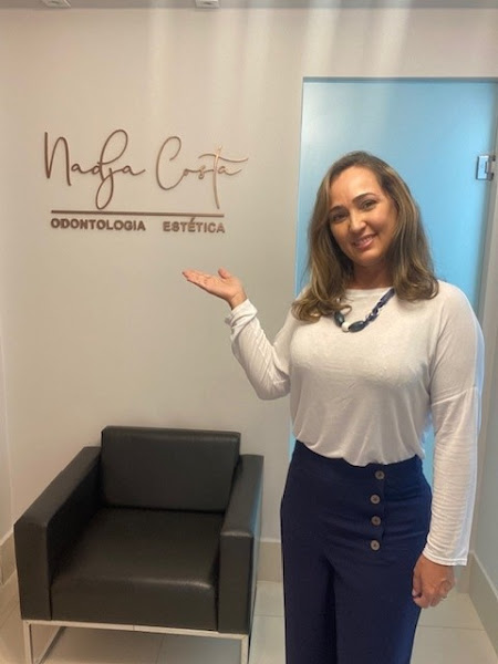 Foto 2 de Dra. Nadja Costa