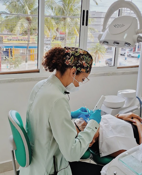Foto 3 de Dra Natália Caldas - Especialista em DTM e endodontia