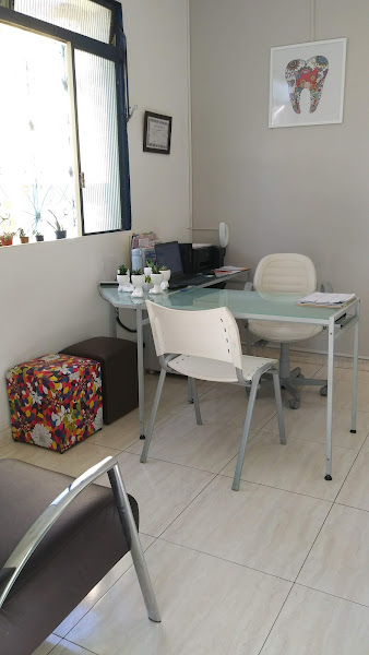 Foto 3 de Dra Natalia de Oliveira Guedes