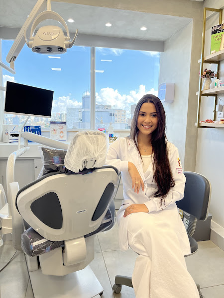 Foto 2 de Dra. Natália Horn da Silva | Cirurgiã-Dentista