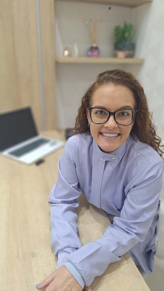 Foto 2 de Dra Natália Lopes - Odontologia Especializada