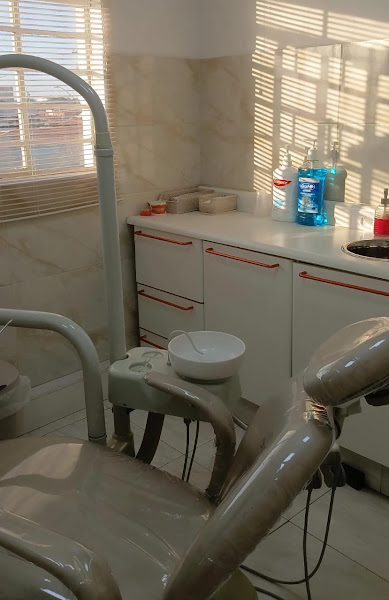 Foto 3 de Dra. Natália Okuyama - Cirurgiã Dentista