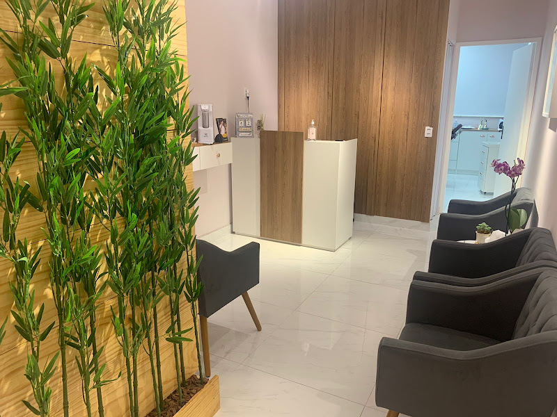 Foto 3 de Dra. Natasha Yacyszyn - Odontologia e Harmonização Orofacial