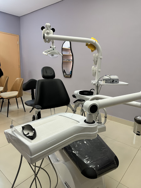 Foto 2 de Dra. Nathalia Freitas - Odontologia Especializada