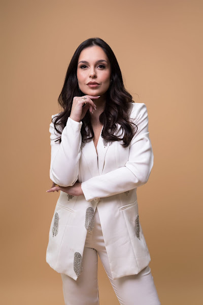 Foto 2 de Dra Nathalia M Padilha - Harmonização Facial - Preenchimento e Botox Full Face