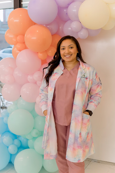 Foto 2 de Dra. Nathalia Ribeiro - Odontopediatria em São Leopoldo