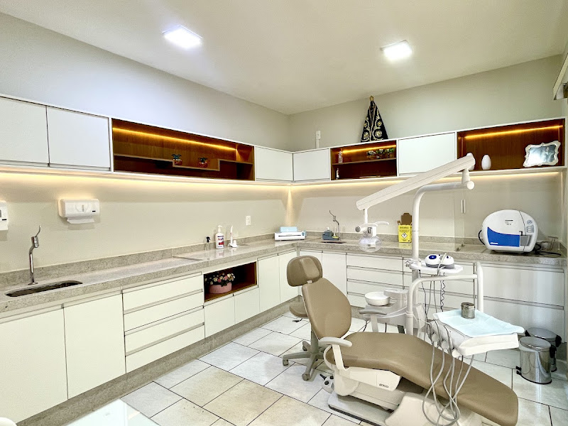 Foto 3 de Dra. Nicole Gabrielle - Dentista | Clínico Geral